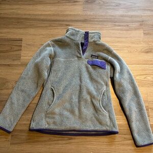 Patagonia Gray and Purple Fleece Pullover